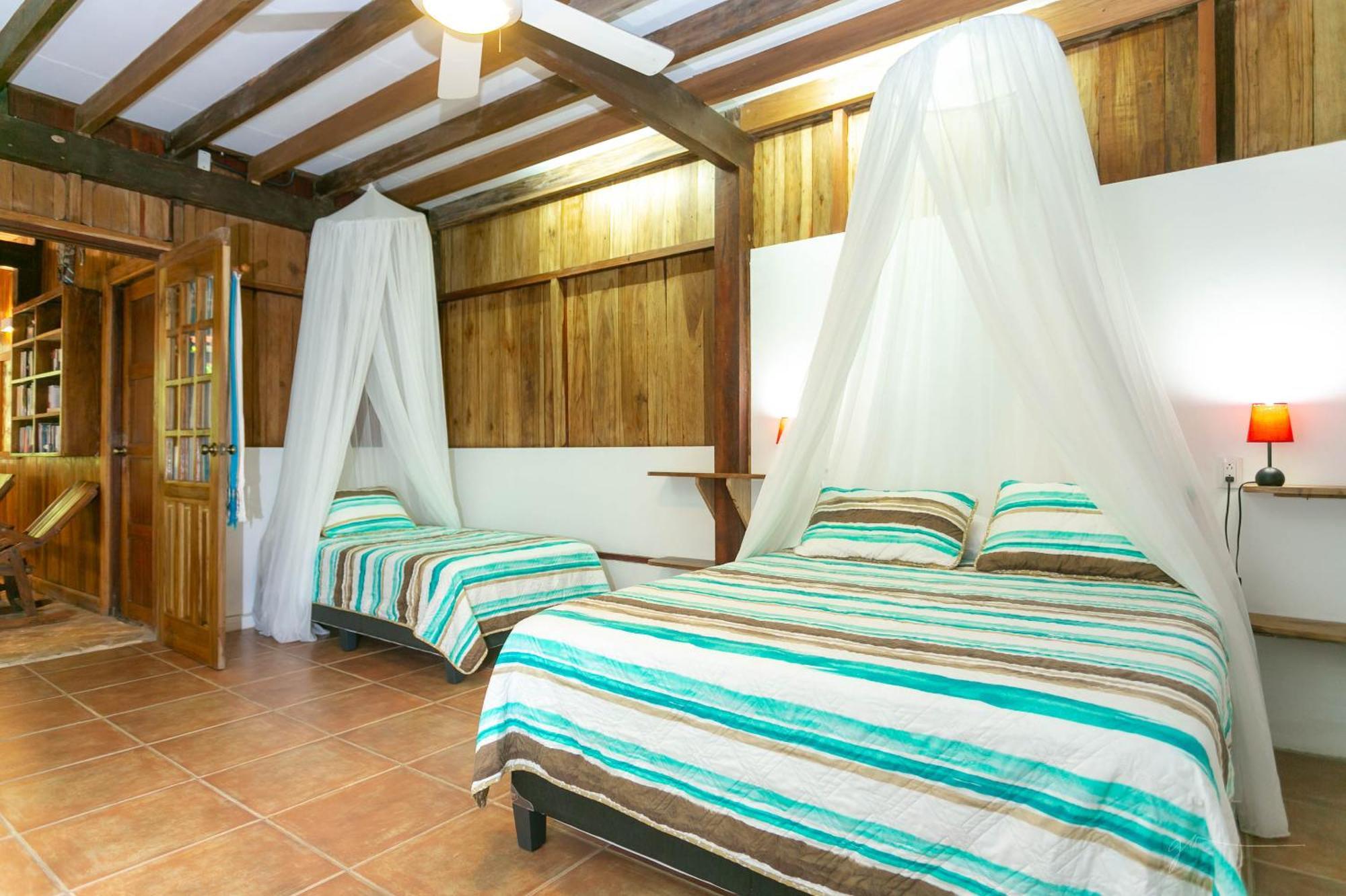 La Kukula Lodge Puerto Viejo de Talamanca Экстерьер фото